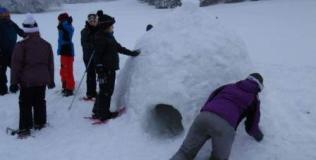 Construction d'igloo (Les Balcons du Mont Blanc)